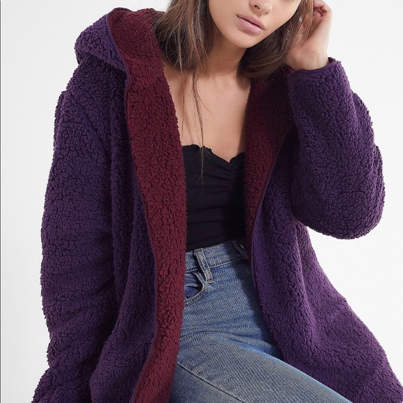 Uo Cozy Sherpa Carmella Reversible Coat 